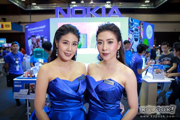 พริตตี้ Thailand Mobile Expo 2018