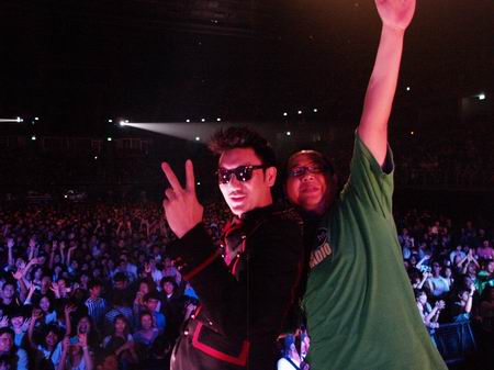 Fat Live เหยียบสิบ
