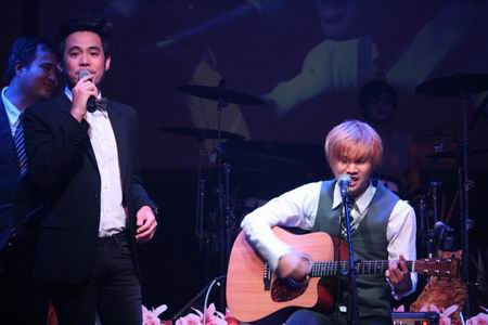 Paradox พาราด็อกซ์
