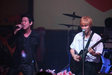 Paradox พาราด็อกซ์