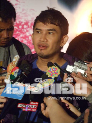 พจน์ อานนท์