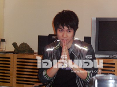 เก่ง The Star 6 โต้ทำกร่างใน รพ.ศิริราช