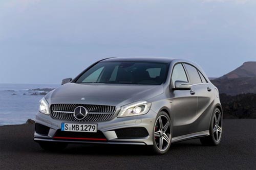 Mercedes-Benz New A-Class สุดล้ำนำสมัยสไตล์ครอบครัว