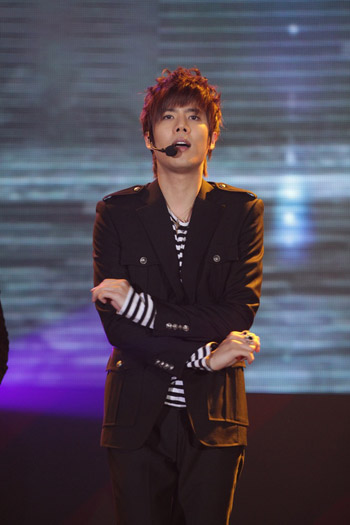 KIM-KYU-JONG14