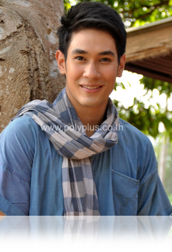อ๋อม อรรคพันธ์