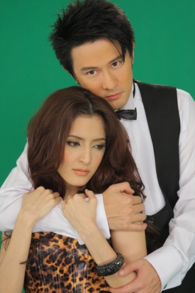 ทองประกายแสด
