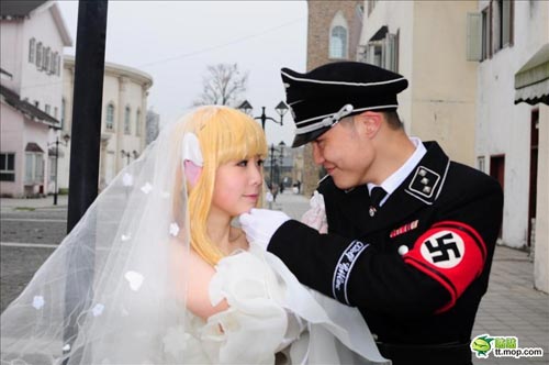 แฟชั่นเซ็ตแต่งงานคอสเพลย์สาวหูแมวกับหนุ่มนาซี 