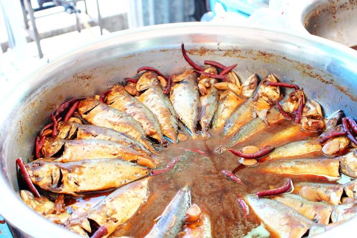 เทศกาลปลาทูอร่อยที่ท่าฉลอม