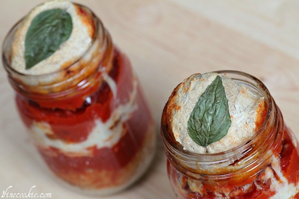 20 DIY ที่ทำให้รู้ว่าโหลแก้วเหลือใช้ ทำอะไรได้มากกว่าที่คิด