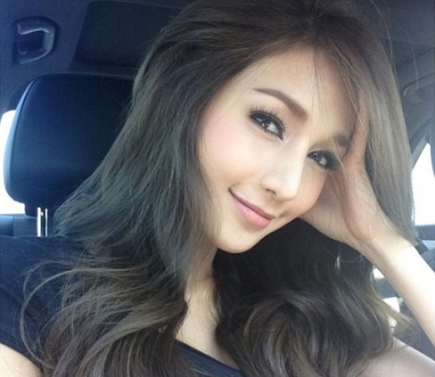 รถหรูดาราไทย รถหรูดาราไทย