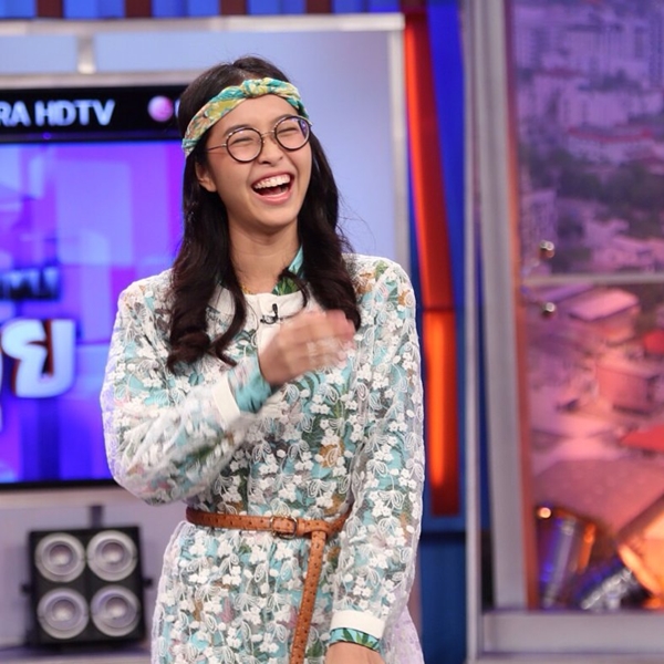 กวาง อาริศา หอมกรุ่น กวาง อาริศา หอมกรุ่น