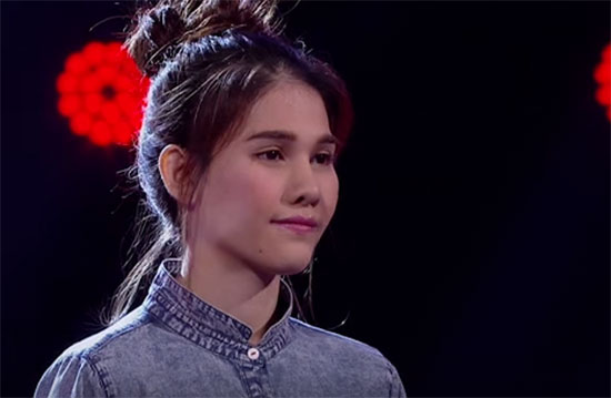 หนอยแน่ เดอะวอยซ์ สาวน้อยหน้าใสเสียงสวย มัดใจ 4 โค้ชเต็ม ๆ หนอยแน่ เดอะวอยซ์ สาวน้อยหน้าใสเสียงสวย มัดใจ 4 โค้ชเต็ม ๆ
