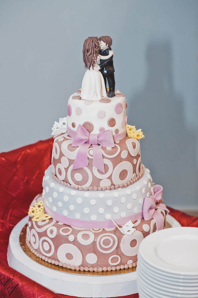 ตัวอย่างท็อปปิ้งเค้กแต่งงาน ในอิริยาบถน่ารัก ๆ