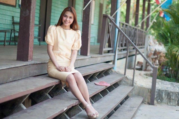 คุณครูสวย คุณครูสวย