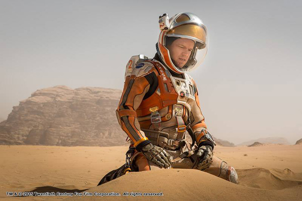 The Martian เปิดตัวแรงตามคาด คว้าแชมป์หนังทำเงิน