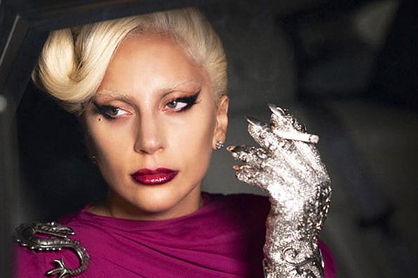 เลดี้ กาก้า สวยสะพรึงในภาพเซ็ตล่าสุด American Horror Story : Hotel เลดี้ กาก้า สวยสะพรึงในภาพเซ็ตล่าสุด American Horror Story : Hotel