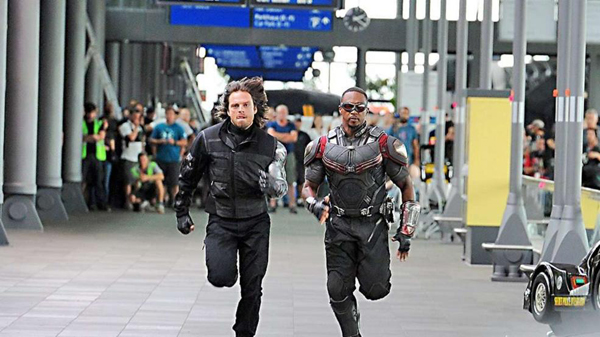 บัคกี้ ฟัลคอน ร่วมถ่ายทำ Captain America 3 พร้อมแบ่งทีมสงครามฮีโร่