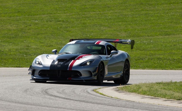 Dodge Viper ACR