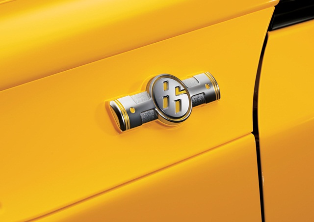 Toyota GT 86 Yellow