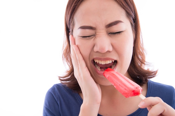 5 ปัญหาสุขภาพฟันน่ารำคาญ ต้องจัดการให้อยู่หมัด !