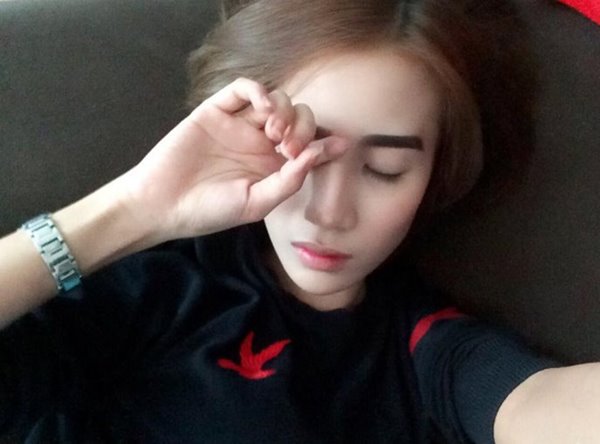 ดีเจฟ้า ผูกคอดับ ดีเจฟ้า ผูกคอดับ