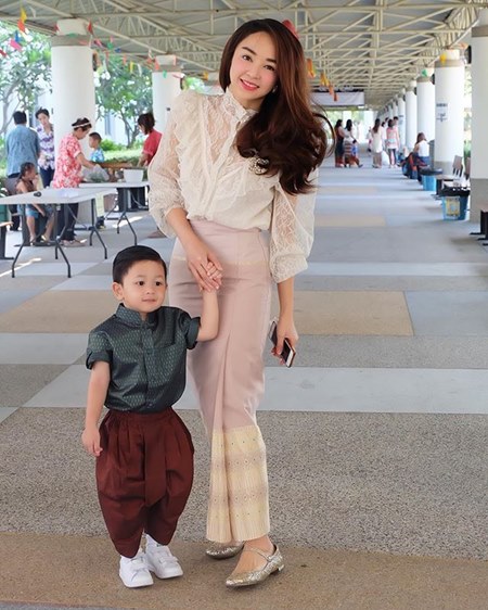 น้องโปรด ลูกแม่เป้ย น้องโปรด ลูกแม่เป้ย