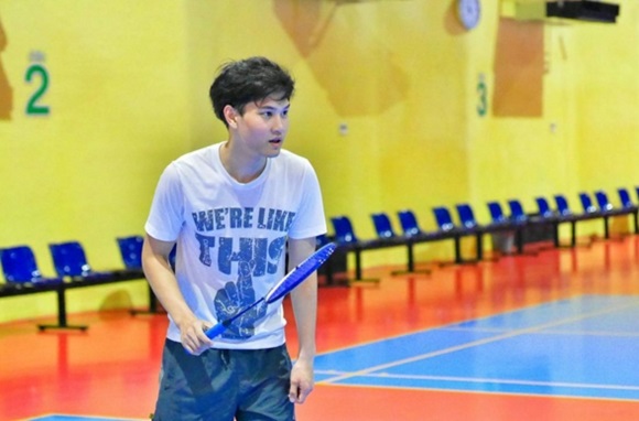 อัส นภิส นักยิงปืนทีมชาติ อัส นภิส นักยิงปืนทีมชาติ