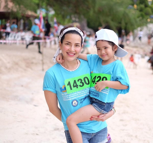 น้องนาวา ลูกสาวแม่อ้อม พิยดา น้องนาวา ลูกสาวแม่อ้อม พิยดา