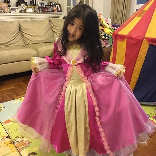 น้องนาวา ลูกสาวแม่อ้อม พิยดา น้องนาวา ลูกสาวแม่อ้อม พิยดา