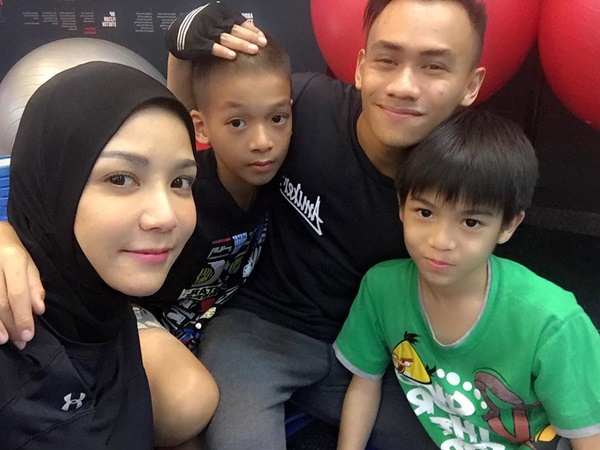 น้องปิ๊ปโป้ น้องปาแปง ลูกชายแม่ นุ๊ก สุทธิดา น้องปิ๊ปโป้ น้องปาแปง ลูกชายแม่ นุ๊ก สุทธิดา