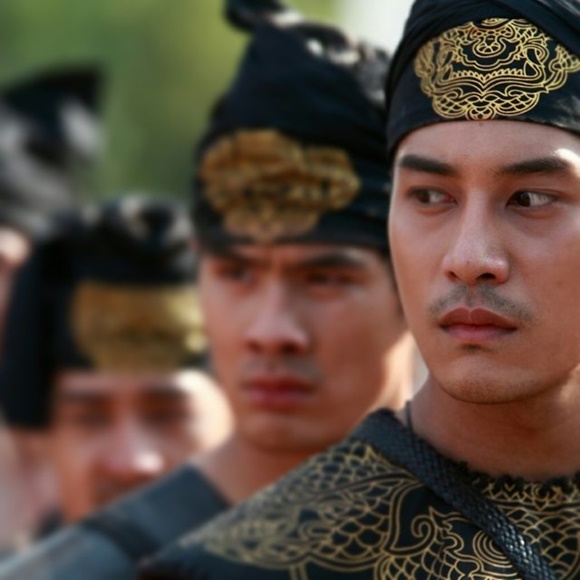 ละครนาคี