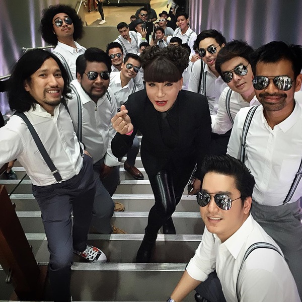 งานแต่ง ท๊อฟฟี่ สามบาทห้าสิบ น้องจูล งานแต่ง ท๊อฟฟี่ สามบาทห้าสิบ น้องจูล