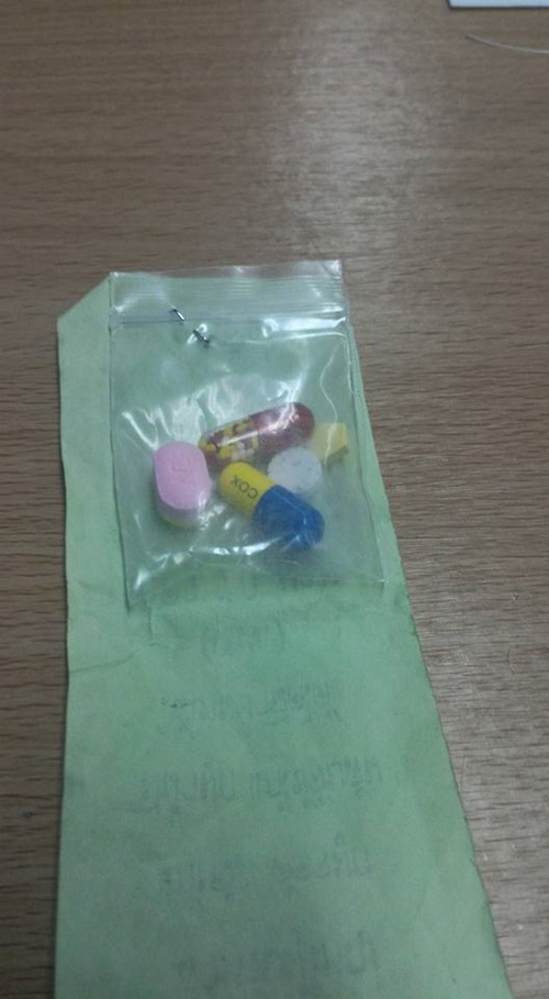 ผู้ป่วยซื้อยาชุด 10 บาทมากินแก้หวัด สุดท้ายอาการหนัก ผู้ป่วยซื้อยาชุด 10 บาทมากินแก้หวัด สุดท้ายอาการหนัก