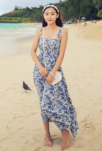 ชุดแม็กซี่เดรสยาว ชุดแม็กซี่เดรสยาว