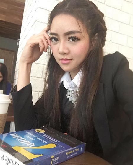 แนนนี่ เกิร์ลลี่ เบอร์รี่ แนนนี่ เกิร์ลลี่ เบอร์รี่