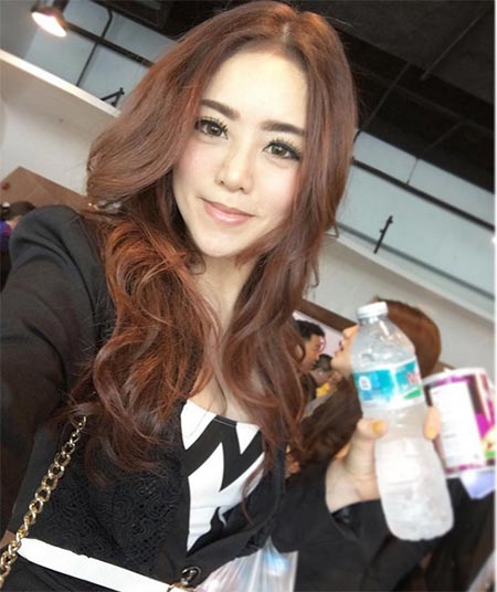 แนนนี่ เกิร์ลลี่ เบอร์รี่ แนนนี่ เกิร์ลลี่ เบอร์รี่