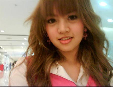 แนนนี่ เกิร์ลลี่ เบอร์รี่ แนนนี่ เกิร์ลลี่ เบอร์รี่