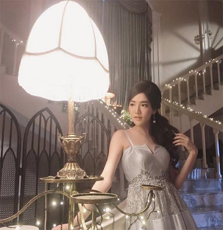 แกรนด์ เดอะสตาร์ แกรนด์ เดอะสตาร์