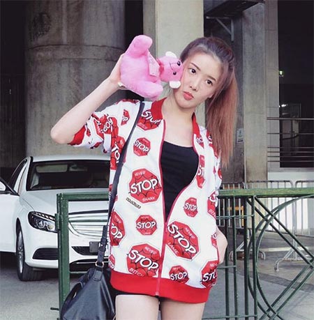 แกรนด์ เดอะสตาร์ แกรนด์ เดอะสตาร์