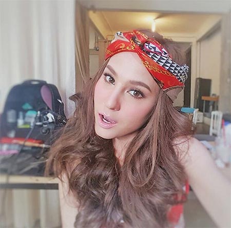 ขวัญ อุษามณี ขวัญ อุษามณี