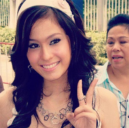 ขวัญ อุษามณี ขวัญ อุษามณี