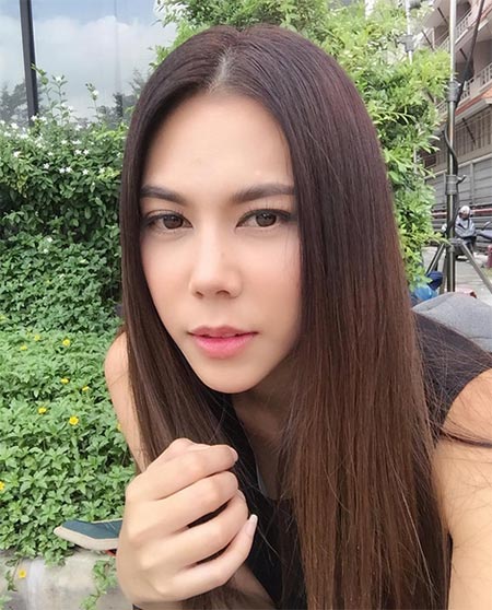 ตอง ภัครมัย ตอง ภัครมัย