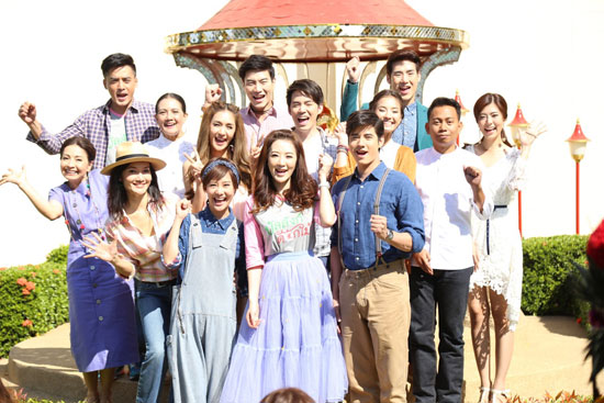 บัลลังก์ดอกไม้ บัลลังก์ดอกไม้