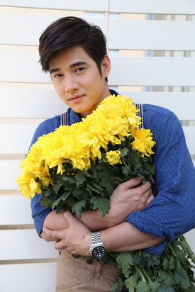 บัลลังก์ดอกไม้ บัลลังก์ดอกไม้