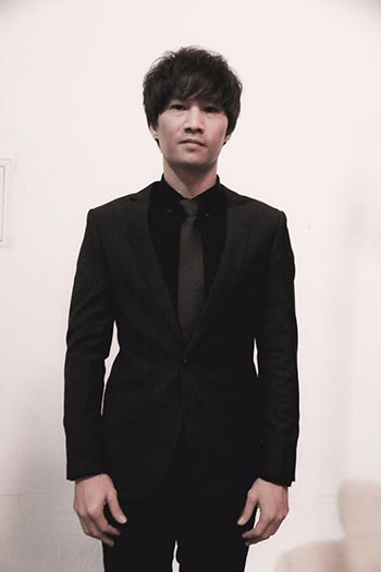 เสด็จประทับอยู่ เสด็จประทับอยู่