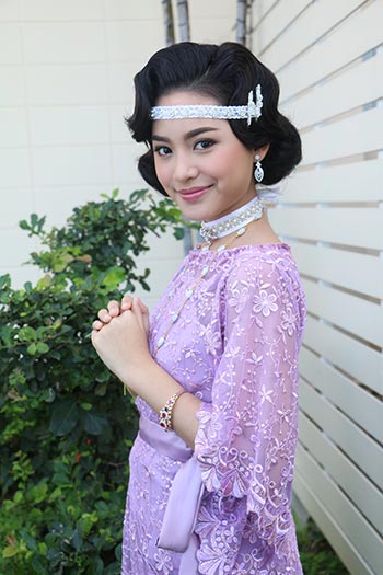 เพชรกลางไฟ เพชรกลางไฟ