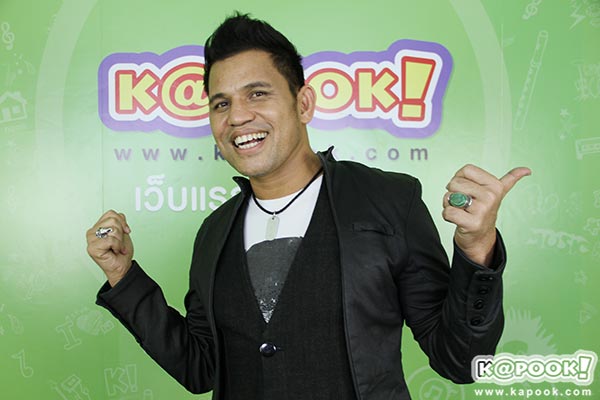 เคลิ้ม feat. บ่าววี เพลง ไม่คู่ควร เคลิ้ม feat. บ่าววี เพลง ไม่คู่ควร