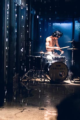 Lomosonic MV เพลง ปล่อย Lomosonic MV เพลง ปล่อย