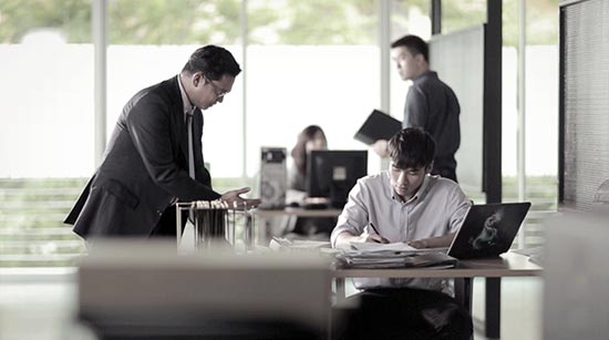 เคลิ้ม Feat. บ่าววี MV เพลง ไม่คู่ควร เคลิ้ม Feat. บ่าววี MV เพลง ไม่คู่ควร