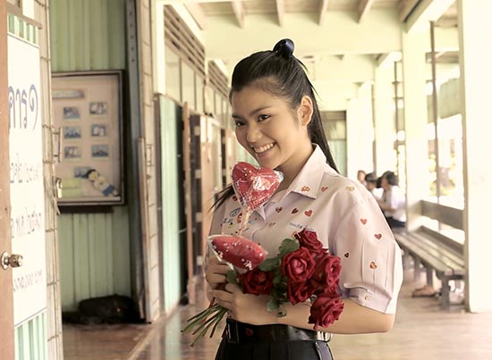 เบิ้ล-ธัญญ่า อาร์สยาม MV เพลง คนดีพี่มาง้อ เบิ้ล-ธัญญ่า อาร์สยาม MV เพลง คนดีพี่มาง้อ